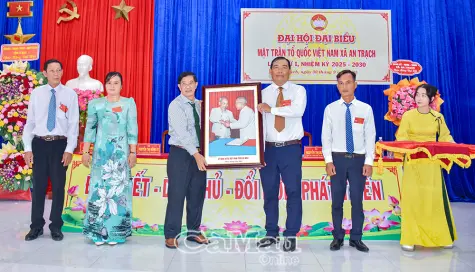 An Trạch khơi dậy ý chí tự lực, tự cường từ khối đại đoàn kết