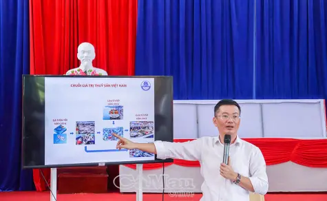 Xã Khánh Lâm tuyên truyền bảo vệ biển đảo, chống khai thác IUU