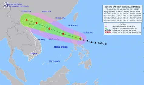 Bão số 11 MATMO tăng cấp, đêm nay vào biển Đông