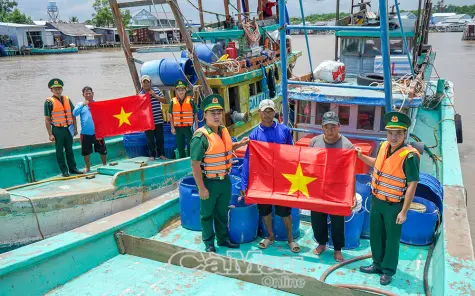 SỨC MẠNH GẮN KẾT TÌNH QUÂN - DÂN