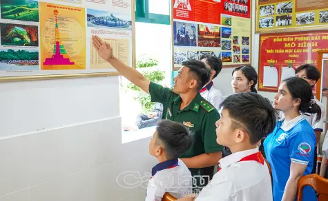 Sức mạnh gắn kết tình quân - dân: Bài 2  Sát  dân, bám địa bàn