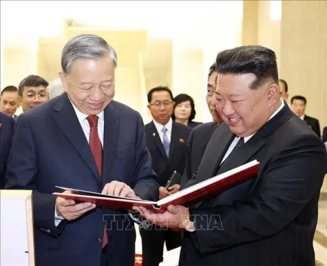 Tổng Bí thư Tô Lâm hội đàm với Tổng Bí thư, Chủ tịch Quốc vụ Triều Tiên Kim Jong Un