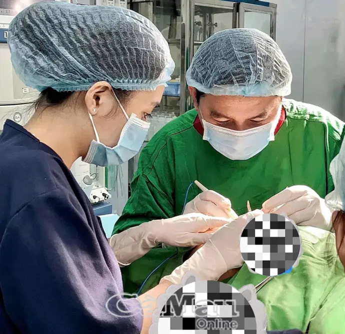 Bác sĩ Hồng Công Khanh - Người con Cà Mau tâm huyết với ngành thẩm mỹ