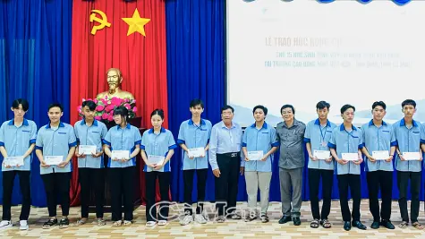 Vinh danh nỗ lực - Kết nối tương lai