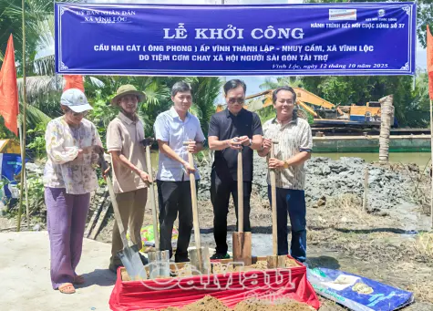 Khởi công xây dựng 2 cầu nông thôn ở xã Vĩnh Lộc