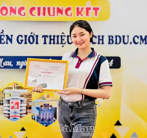Phạm Hồng Thơ - Gương sáng sinh viên 5 tốt