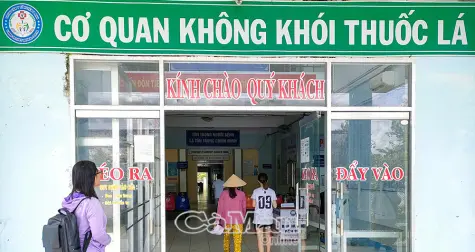Xây dựng môi trường y tế không khói thuốc lá