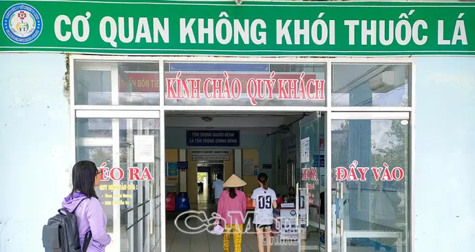 Xây dựng môi trường y tế không khói thuốc lá