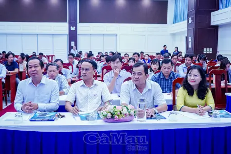 Ứng dụng thương mại điện tử - Tiêu dùng an toàn, bền vững