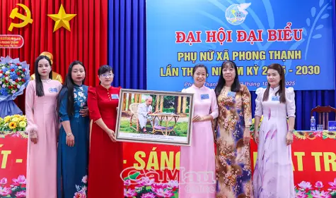 Phụ nữ xã Phong Thạnh đoàn kết, đổi mới, phát triển bền vững