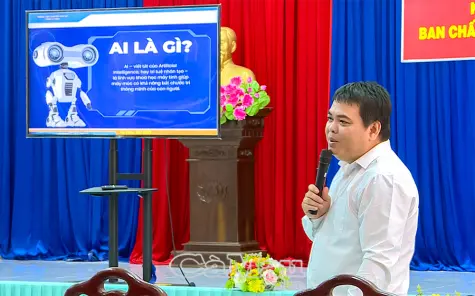 Tập huấn trí tuệ nhân tạo (AI) cho cán bộ, công chức, viên chức 4 xã