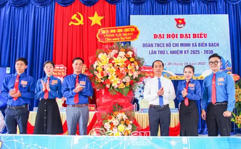 Chung sức xây dựng xã Biển Bạch đạt chuẩn nông thôn mới nâng cao