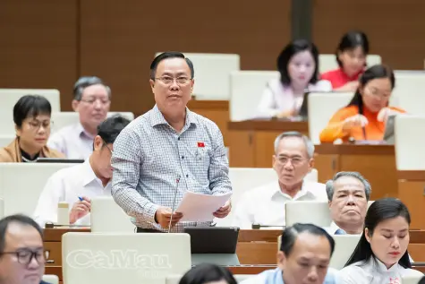 Phân cấp mạnh, nâng cao chất lượng cán bộ cơ sở, đầu tư hạ tầng đồng bộ