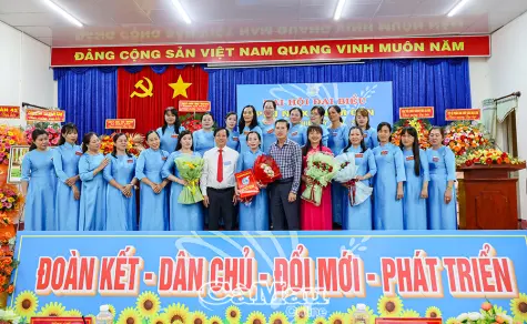 Phụ nữ Năm Căn đổi mới, khởi nghiệp và phát triển toàn diện