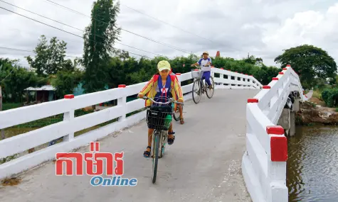 សម្រស់ពណ៌ថ្មីលើភូមិស្រុក Khmer