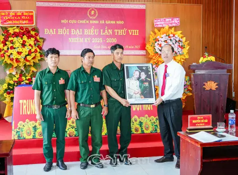 Phát huy phẩm chất “Bộ đội Cụ Hồ”, xây dựng xã Gành Hào ngày càng phát triển