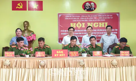 Tăng cường phối hợp giữ gìn an ninh trật tự khu vực giáp ranh