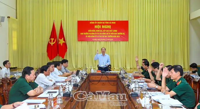 Đảng uỷ Quân sự tỉnh Cà Mau kiểm điểm, đánh giá chất lượng năm 2025