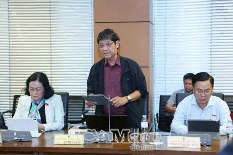 Phát huy trí tuệ, bản sắc văn hoá và khát vọng phát triển đất nước trong giai đoạn mới