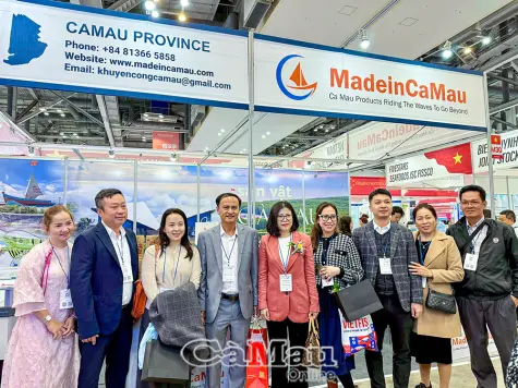 Cà Mau mang “vị biển quê hương” đến Hội chợ Thuỷ sản quốc tế Busan 2025