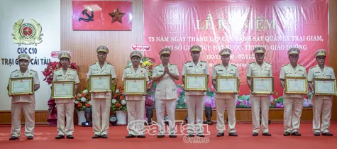 Trại giam Cái Tàu kỷ niệm 75 năm truyền thống lực lượng