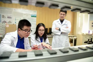 Bộ Chính trị phê duyệt cơ chế đặc biệt với cán bộ tài năng, chuyên gia giỏi