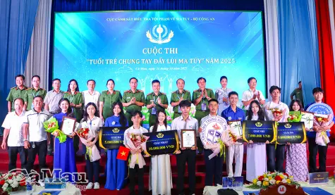 Tăng “sức đề kháng” phòng chống ma tuý học đường