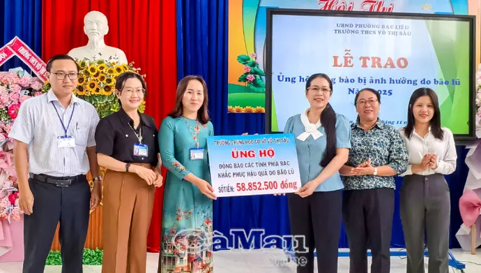 Trường THCS Võ Thị Sáu ủng hộ gần 60 triệu đồng giúp đồng bào vùng bão lũ