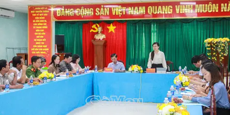 Phường Láng Tròn báo cáo việc triển khai Nghị quyết Bộ Chính trị