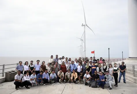 Khởi sắc về lượng khách và doanh thu