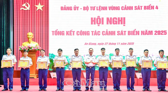 Bộ Tư lệnh Vùng Cảnh sát biển 4 hoàn thành xuất sắc nhiệm vụ năm 2025