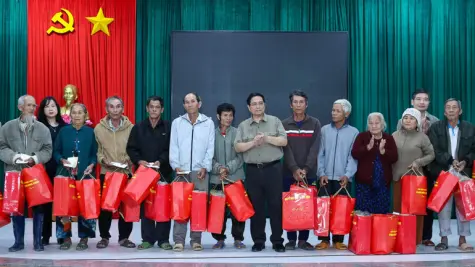 Triển khai “Chiến dịch Quang Trung” thần tốc xây dựng lại nhà ở cho người dân bị thiên tai