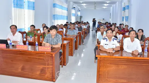 Tuyên truyền nâng cao nhận thức về biển, đảo