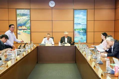 Thận trọng với cơ chế tháo gỡ vướng mắc trong phát triển năng lượng quốc gia