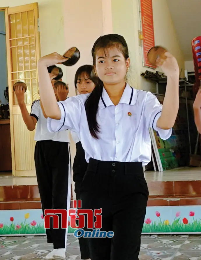 តាមសាលារៀនពង្រីកសាយភាយខាងវប្បធម៌ Khmer