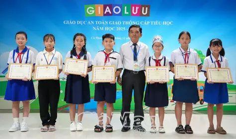 Xã Sông Đốc đoạt giải Nhất Hội thi giáo dục an toàn giao thông