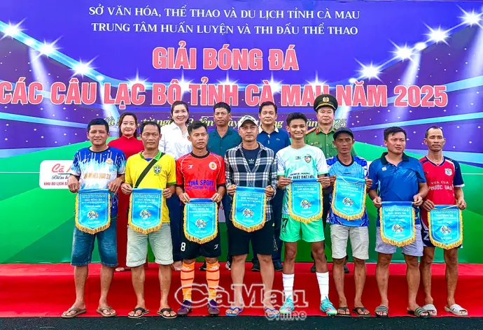 8 đội tranh tài Giải bóng đá Các câu lạc bộ tỉnh Cà Mau năm 2025