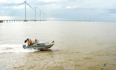 Cấp bách đảm bảo an toàn trên biển