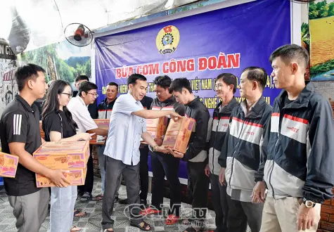 Xây dựng quan hệ lao động hài hoà, ổn định và tiến bộ