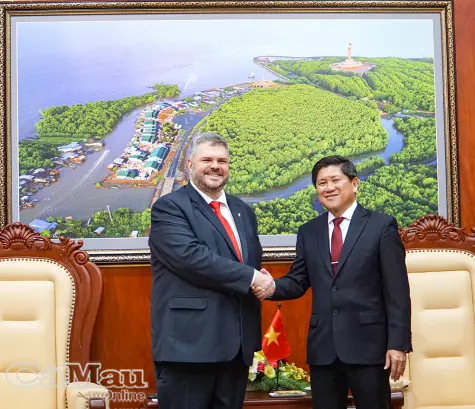 Cà Mau mong muốn mở rộng hợp tác giáo dục - đào tạo với Hungary