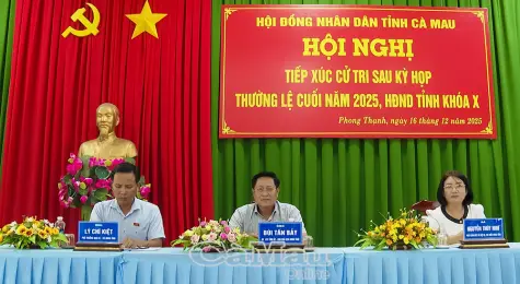 Tiếp xúc cử tri xã Phong Thạnh và xã Vĩnh Mỹ sau kỳ họp cuối năm HĐND tỉnh