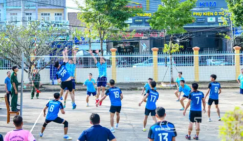 Sôi nổi hội thao chào mừng Ngày thành lập Quân đội Nhân dân Việt Nam