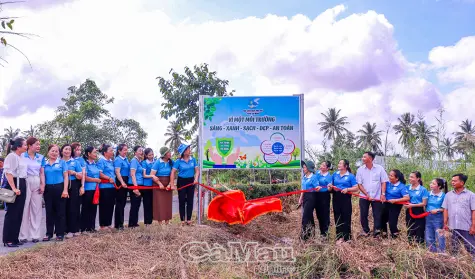 Khánh thành các công trình chào mừng đại hội Phụ nữ