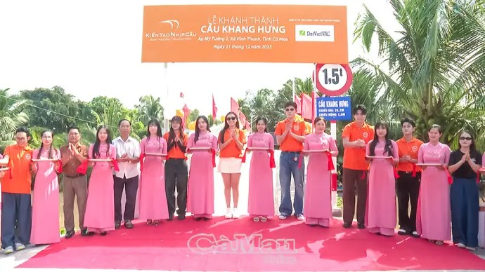 Khởi công, khánh thành cầu giao thông nông thôn