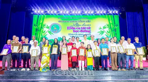 Tài năng nhí toả sáng tại Liên hoan Nghệ thuật Đờn ca tài tử học đường