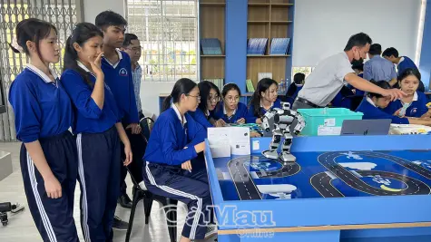 Từ phòng học STEM đến ước mơ nghề nghiệp cho học sinh
