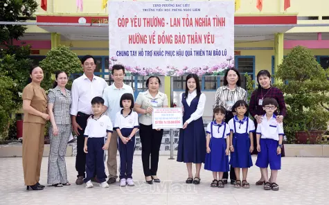 Tiếp nhận gần 400 triệu đồng ủng hộ đồng bào bị thiên tai