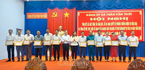 Tạo nền tảng vững chắc để Xã Trần Văn Thời phát triển toàn diện