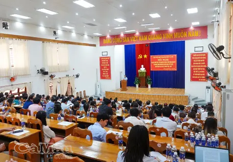 Quán triệt Nghị quyết Đại hội Đảng bộ tỉnh đến đội ngũ trí thức, báo chí