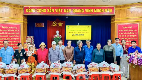  “Tết ấm no - Mùa sung túc”